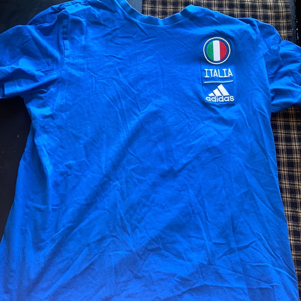 Adidas ITALIA soccer shirt. Large.